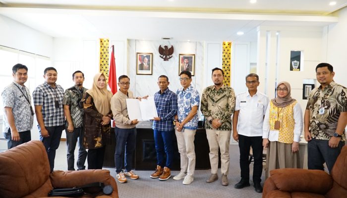 KIP Serahkan Hasil Penetapan Gubernur Terpilih, Ketua DPRA: Segera Diusulkan ke Presiden