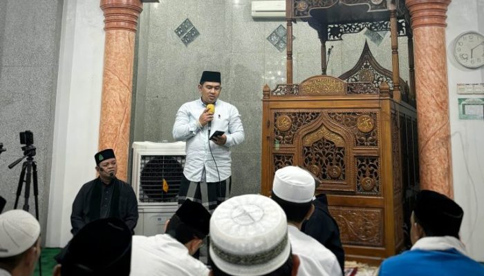 Almuniza Jadikan Safari Subuh untuk Mendengar Aspirasi Warga