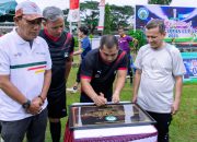 Muhammad Iswanto Resmikan Talud Lapangan Sepakbola