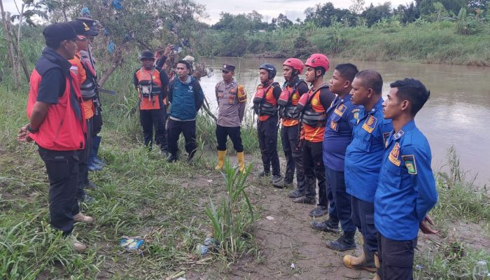 Tim Gabungan Maksimalkan Pencarian Remaja Tenggelam di Sungai Krueng Aceh