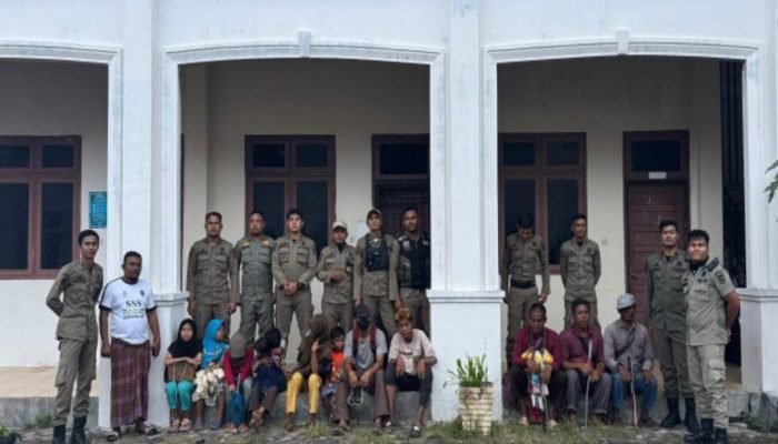 Satpol PP WH Kota Banda Aceh Amankan 12 PMK