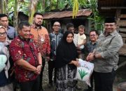 Pj Gubernur Aceh Tinjau Verifikasi Pembangunan Rumah Layak Huni di Kuta Baro dan Montasik