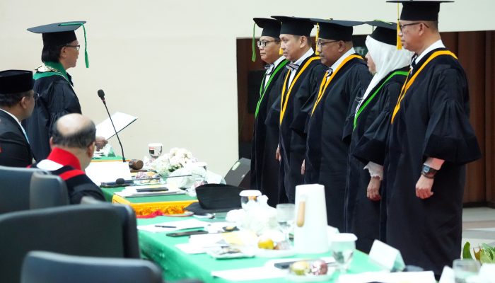 USK Kukuhkan Lima Profesor Baru