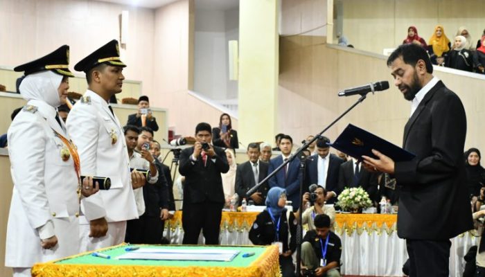 Illiza-Afdhal Resmi Memimpin Banda Aceh
