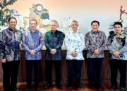 Rektor USK Bertemu Mendiktisaintek Bahas Pengembangan Pendidikan Tinggi