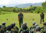 Danrem 012/TU Tinjau Latihan Menembak Reaksi Yonif 117/KY di Kota Jantho