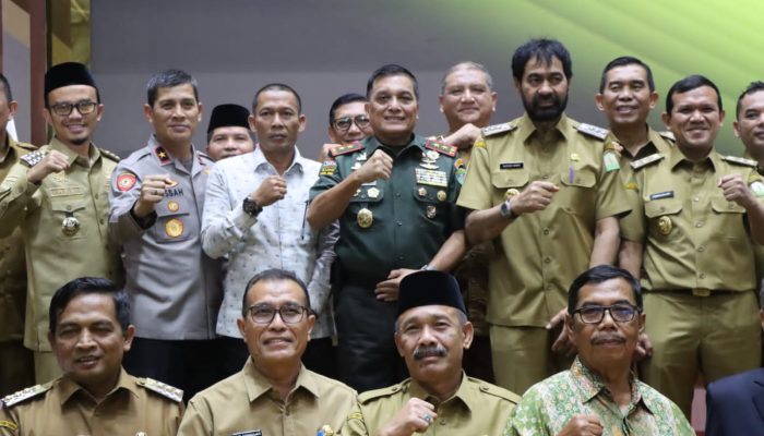 Wakapolda Aceh Hadiri Rapat Forkopimda Bersama Bupati dan Wali Kota