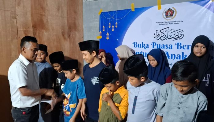 Momentum Ramadan, PWI Aceh Besar Santuni Anak Yatim dan Gelar Buka Puasa Bersama