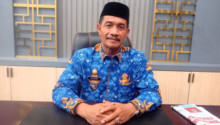 Drs. Syukri A. Jalil Wakil Bupati Aceh Besar : Isu Pekerja Pemkab. Aceh Besar Non PNS Tak Digaji, Itu Tidak Benar