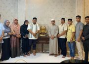 Kakwarcab Pramuka Aceh Besar Terima Piala Juara Umum MTR ke-24
