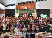 Keakraban Insan Pers dan PT Solusi Bangun Andalas dalam Bingkai Ramadan