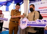 Wakil Gubernur Fadhlullah Hadiri Akad Massal Program Rumah untuk Guru Indonesia di Aceh