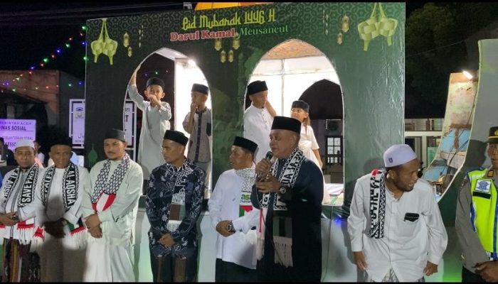 35 Mobil Hias Semarakkan Pawai Takbir Keliling Darul Kamal Meusaneut