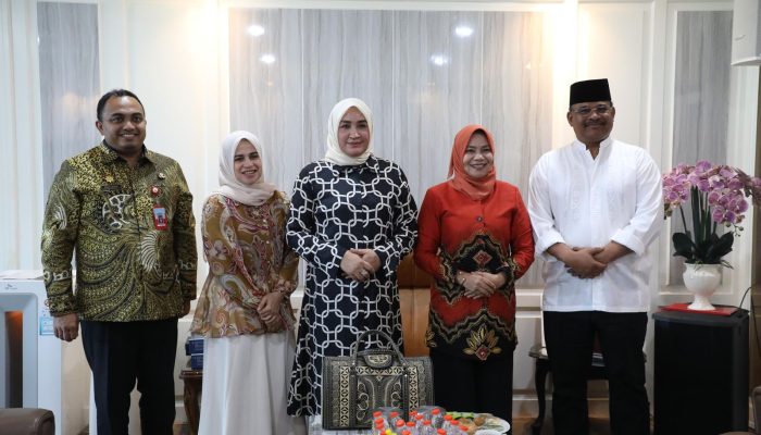 Perkuat Kolaborasi, Ketua PKK Aceh Kunjungi Dirjen Bina Adwil Kemendagri