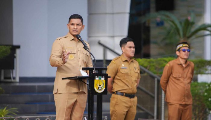 Pimpin Apel Gabungan,Afdhal Minta ASN Bekerja Sepenuh Hati untuk Warga