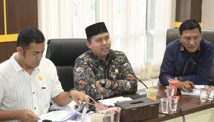 Dewan Ingatkan Pihak Sekolah, Tidak Bebankan Orang Tua Murid Kutip Uang Masuk Sekolah