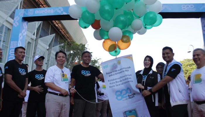 Walikota Banda Aceh dan Dandim 0101/KBA Meriahkan Pembukaan Banda Aceh Run 8.20 KM