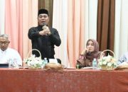 Tingkatkan Pelayanan Kesehatan, Bupati Aceh Besar Adakan Pertemuan dengan Kadis Kesehatan dan Kepala Puskesmas