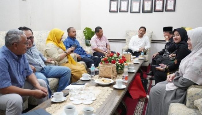 Wakil Bupati Aceh Besar Terima Audiensi Staf Ahli Apkasi