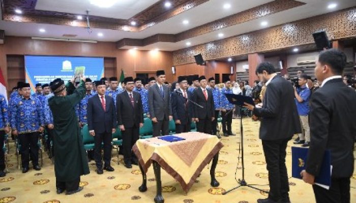 Lantik Pejabat Eselon II, III, dan IV, Ini Pesan Gubernur Aceh