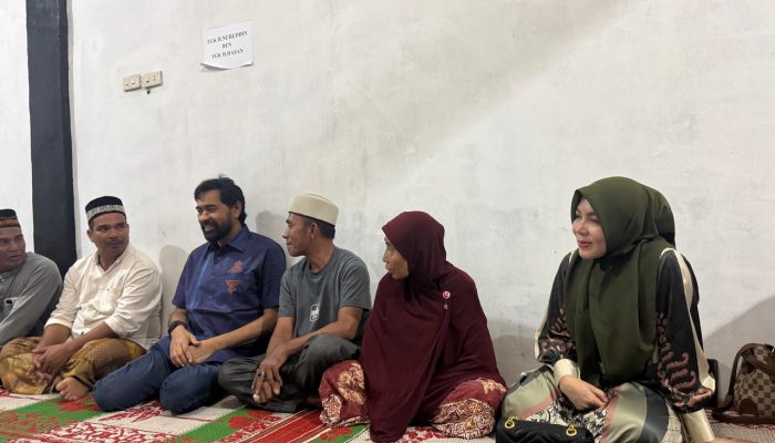 Mualem Takziah ke Rumah Duka Almarhum Ayah Imran Pasee