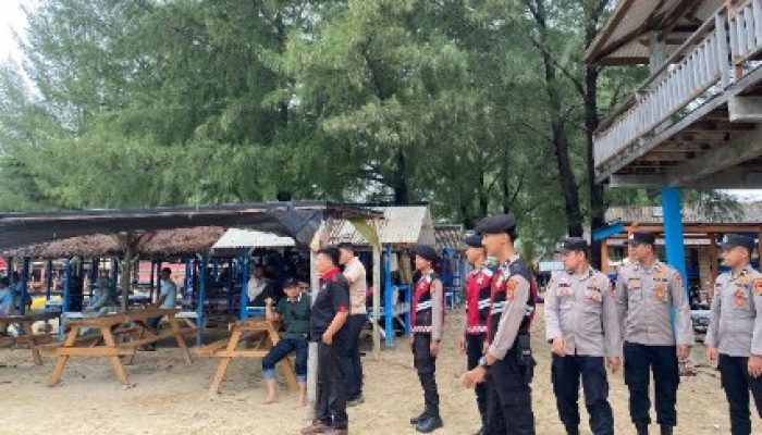 Pastikan Keamanan Libur Lebaran, Personel Polres Aceh Besar Tingkatkan Patroli Di Tempat Wisata