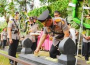 Jelang Hari Bhayangkara, Kapolri Ziarah ke Makam BJ Habibie hingga Hoegeng