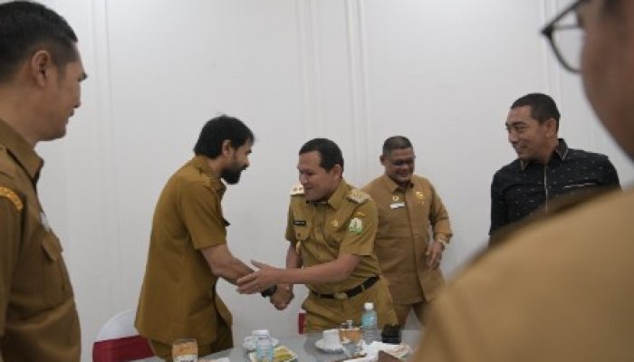 Gubernur Mualem Pimpin Rapim, Dorong Percepatan Realisasi APBA 2025