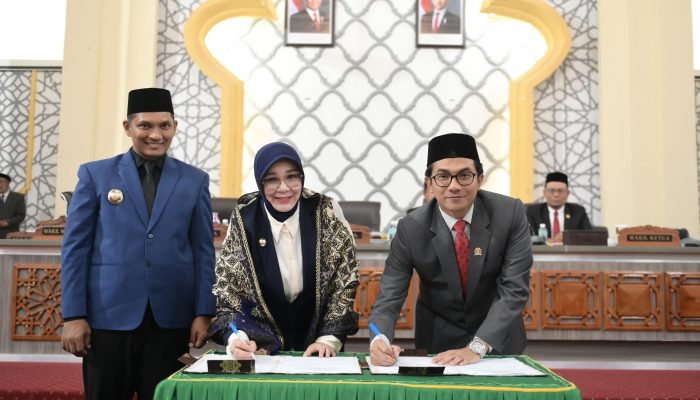 DPRK Banda Aceh Sahkan Pertanggungjawaban APBK 2024