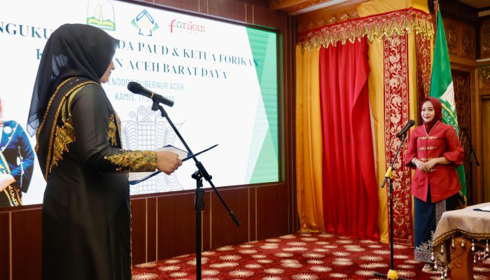 Marlina Muzakir Kukuhkan Bunda PAUD dan Ketua Forikan Abdya