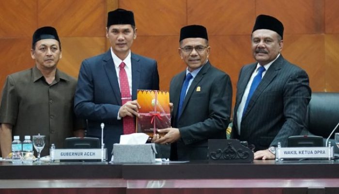 DPRA Gelar Paripurna, Bahas RPJMA 2025–2029 dan Pertanggungjawaban APBA 2024