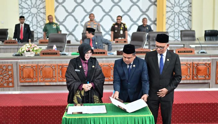 DPRK dan Pemerintah Tandantangani MoU Nota Kesepatan KUA-PPAS Perubahan APBK Banda Aceh