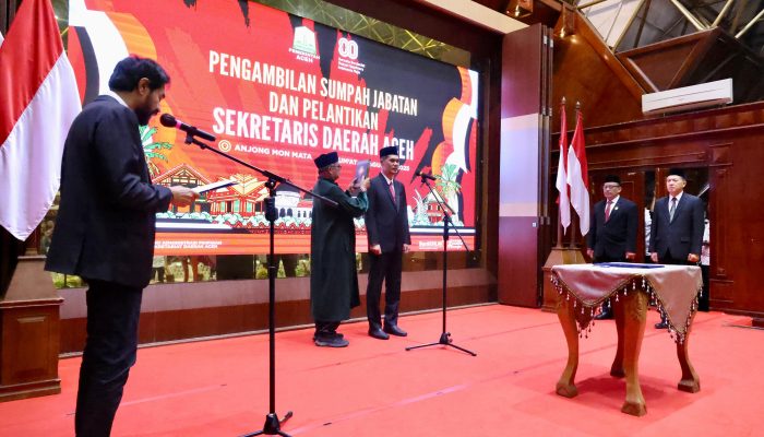 Gubernur Muzakir Manaf Lantik M Nasir Sebagai Sekda Aceh