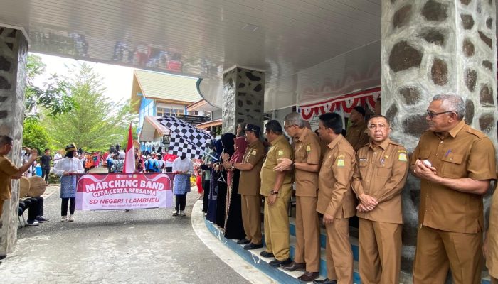 Wakil Bupati Aceh Besar Lepas Pawai Karnaval Budaya