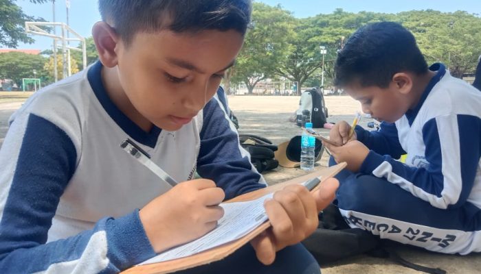 MIN 27 Aceh Besar Gelar Wisata Literasi di Blang Padang, Tanamkan Semangat Menulis Sejak Dini