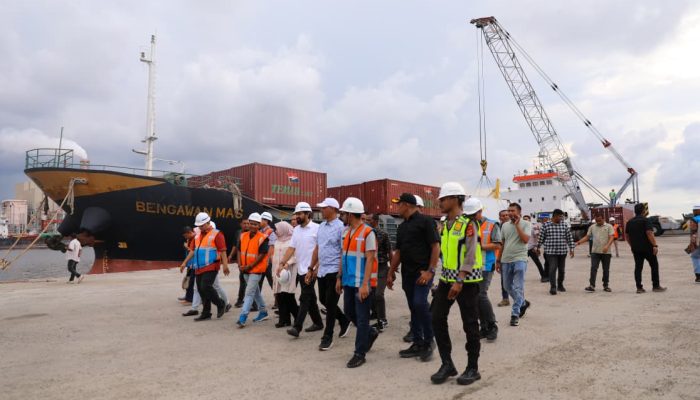 Mualem Tinjau Pelabuhan Krueng Geukueh, Siapkan Jalur ke Penang