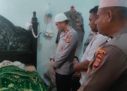 Kapolda Aceh Melayat ke Rumah Duka Istri Personel Polres Pidie