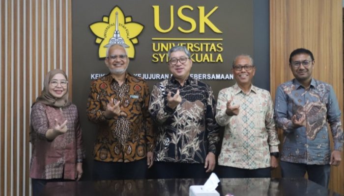 Presiden Direktur Toyota Beri Motivasi Mahasiswa USK