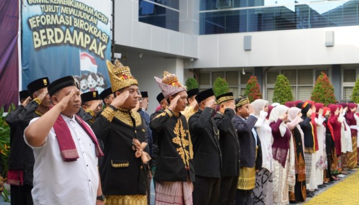 Ragam Budaya Warnai Upacara Peringatan HUT RI ke 80 di Kanwil Kemenkum Aceh