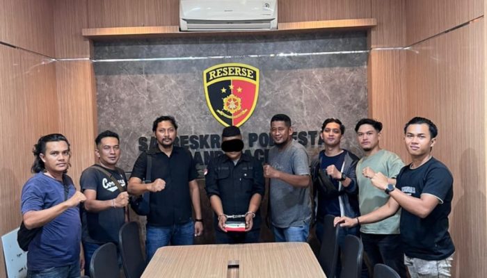 Curi Handphone di Bandara, Karyawan Hotel Ternama di Banda Aceh Diringkus Polisi