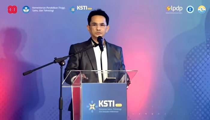 Kepala ARC USK Bicara Hilirisasi Nilam Aceh di Konvensi Sain, Teknologi dan Industri Nasional 2025