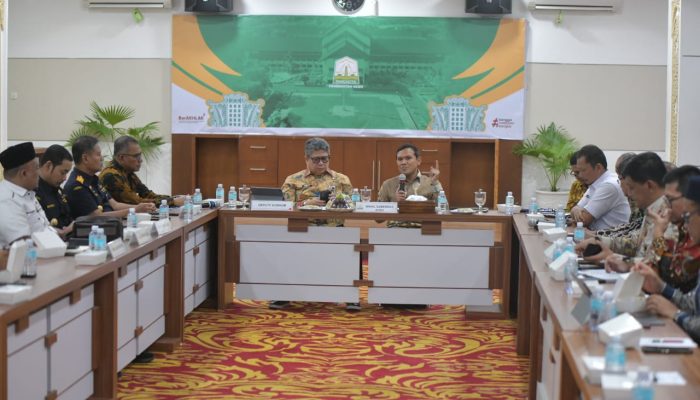 Wagub Fadhlullah Hadiri Rapat Koordinasi, Bahas Rencana Operasional Pelayaran Krueng Geukueh-Penang