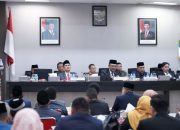 DPRA Gelar Rapat Paripurna Penyampaian Nota Keuangan Perubahan APBA 2025