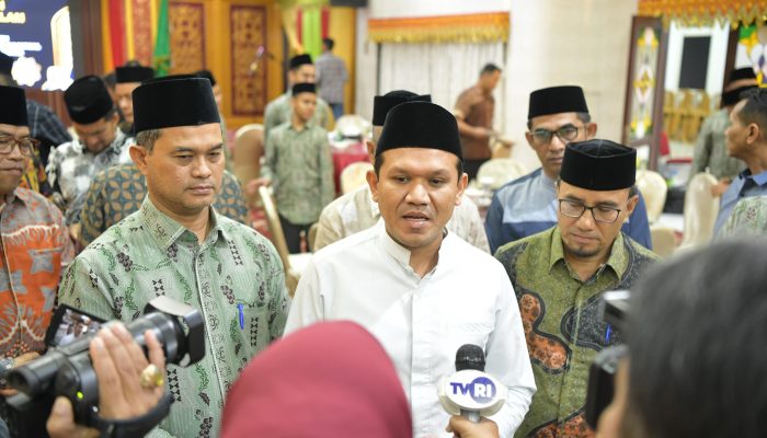 Wagub Lepas Kafilah Aceh Bertanding ke STQH Nasional, Optimis Bisa Raih Juara
