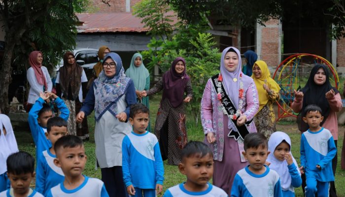 Bunda PAUD Aceh Besar Ajak Anak dan Guru Hidup Sehat Lewat Program Segar Madu