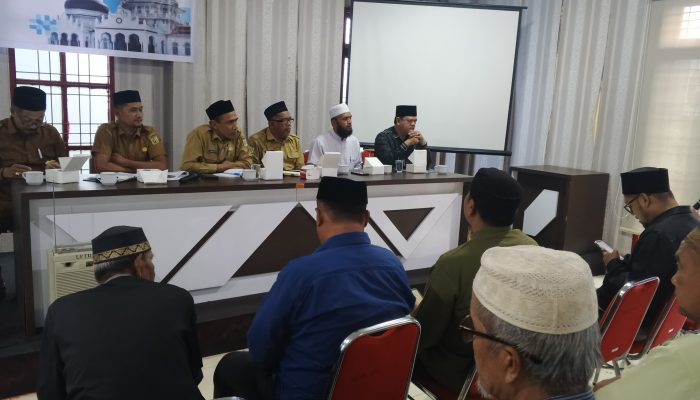 Alimsyah Pimpin Rapat Kerja Da’i Kota dan Muhtasib Gampong