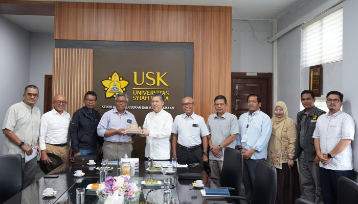 Rektor USK Terima Kunjungan ITB, Perkuat Kolaborasi Pemulihan Pascabencana Aceh