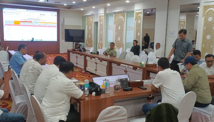 Gubernur Aceh Instruksikan Semua Kepala SKPA dan Jajarannya Donasi untuk Korban Bencana Hidrometeorologi
