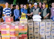 Datangi Dapur Umum Mahasiswa, Bupati Aceh Besar Salurkan Bantuan Kemanusiaan