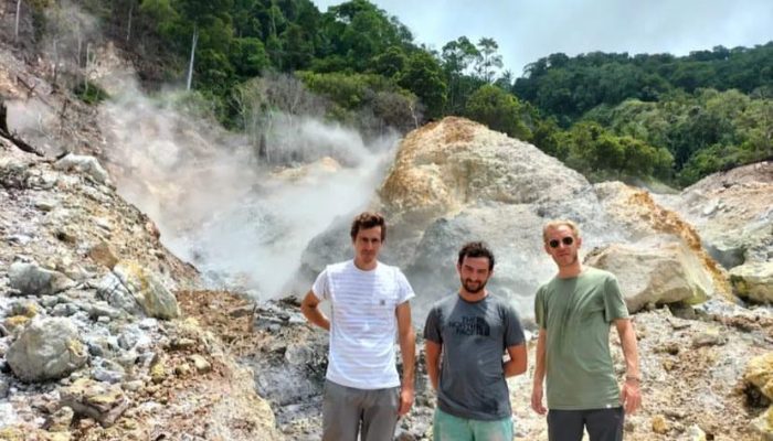 Menjelajahi Keunikan Wisata Panas Bumi di Ujung Barat Indonesia